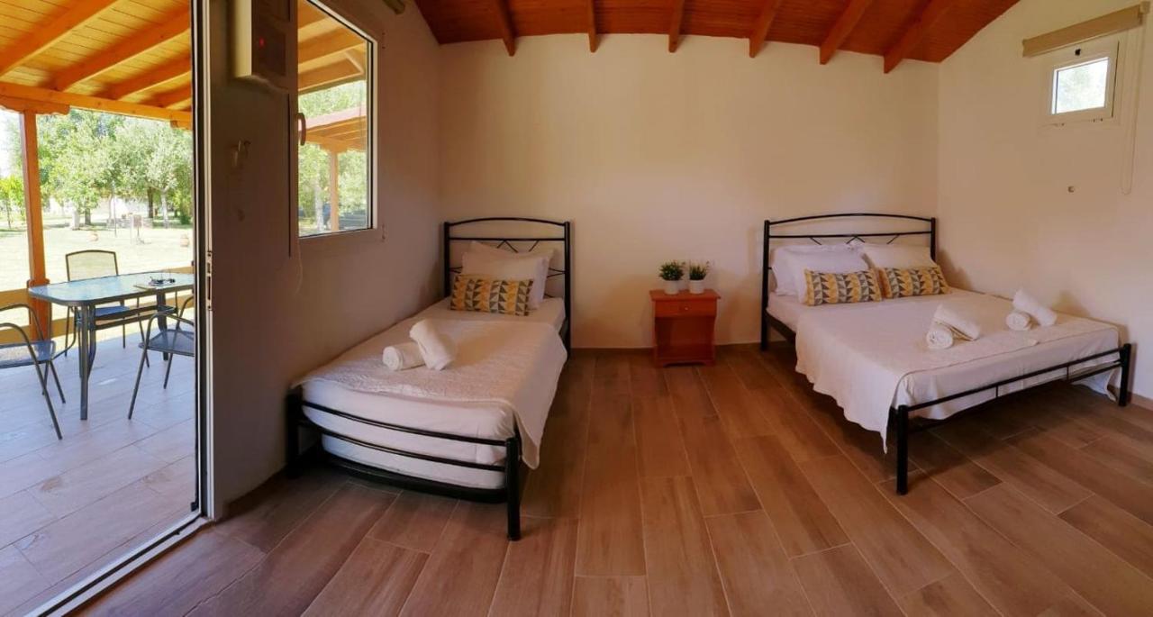 Camping Linaraki Apartments & Bungalows Сикия Экстерьер фото