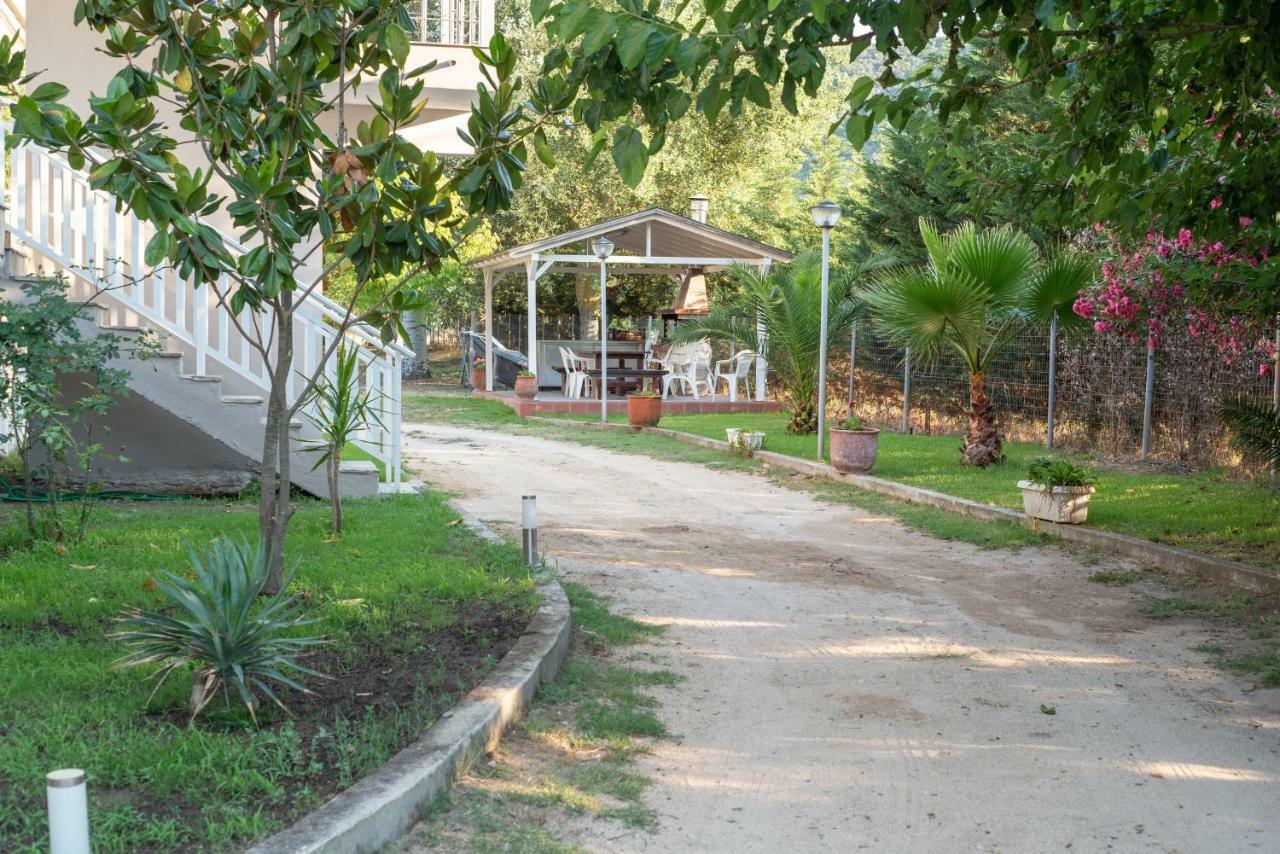 Camping Linaraki Apartments & Bungalows Сикия Экстерьер фото