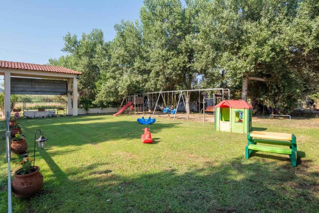 Camping Linaraki Apartments & Bungalows Сикия Экстерьер фото