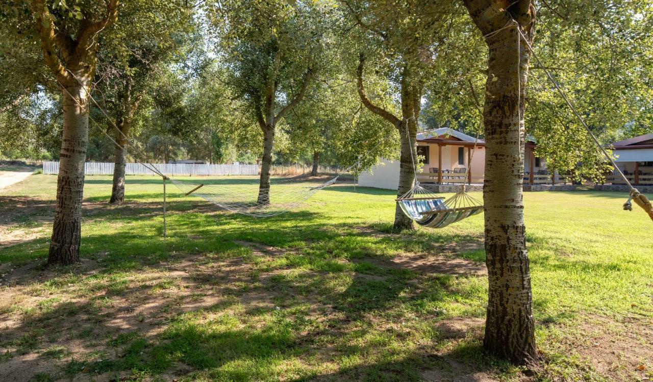 Camping Linaraki Apartments & Bungalows Сикия Экстерьер фото