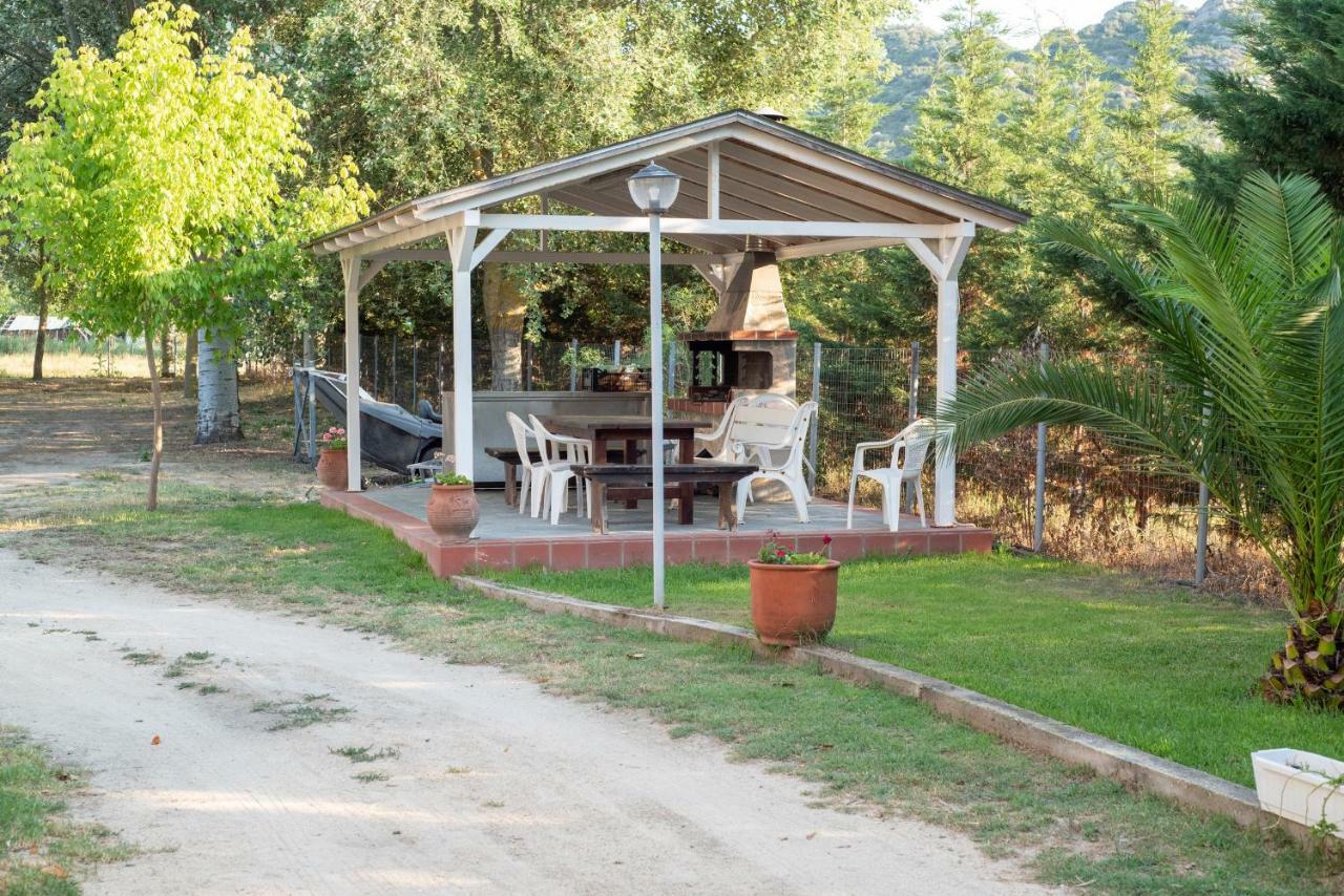 Camping Linaraki Apartments & Bungalows Сикия Экстерьер фото